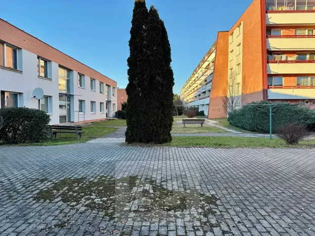 Pronájem bytu 2+kk, Zlín, U Trojáku, 36 m2