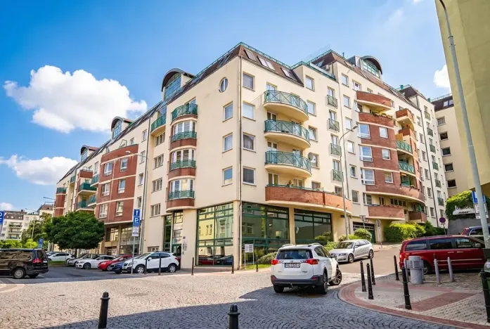 Prodej bytu 4+1, Praha - Žižkov, V kapslovně, 100 m2
