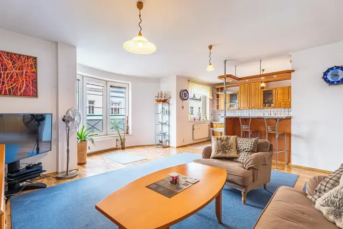 Prodej bytu 4+1, Praha - Žižkov, V kapslovně, 100 m2