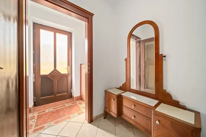 Prodej obchodního prostoru, Jičín, 286 m2