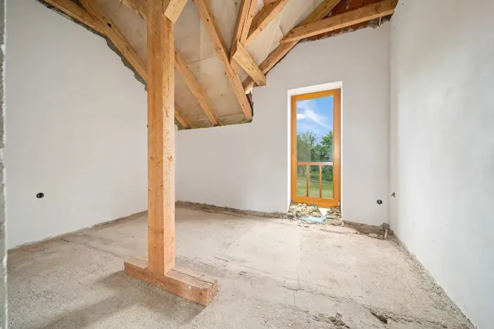 Prodej obchodního prostoru, Jičín, 286 m2