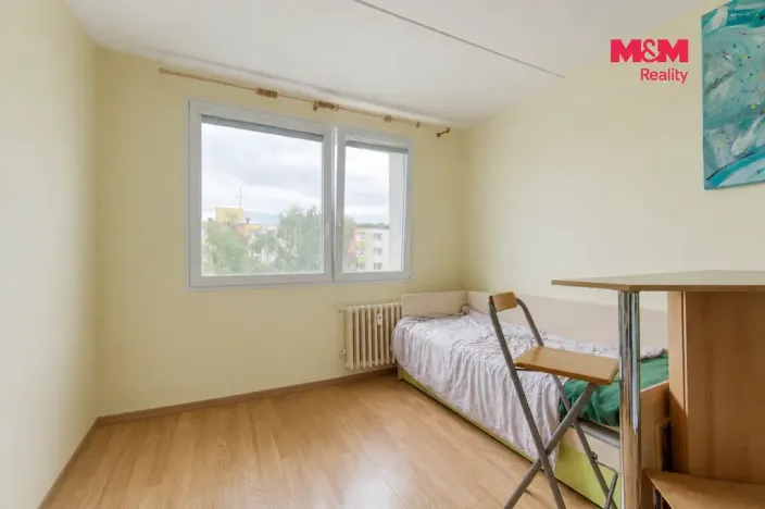 Pronájem bytu 1+kk, Plzeň - Doubravka, Popelnicová, 20 m2