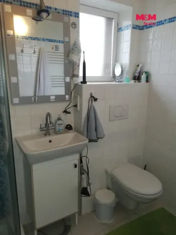 Prodej chalupy, Milhostov - Hluboká, 168 m2