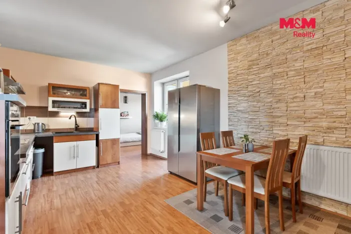 Prodej bytu 2+kk, Liberec - Liberec VI-Rochlice, Nádvorní, 76 m2