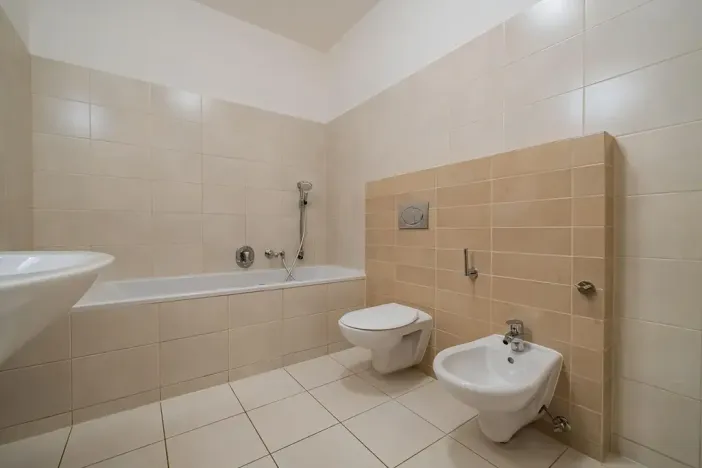 Pronájem bytu 4+1, Praha - Smíchov, Štefánikova, 147 m2