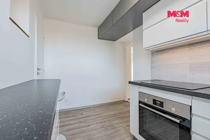 Prodej bytu 3+1, Český Těšín, Komenského, 65 m2