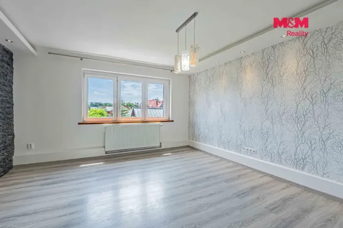 Prodej bytu 3+1, Český Těšín, Komenského, 65 m2