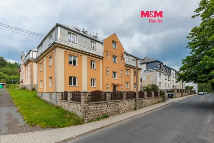 Prodej bytu 1+1, Nejdek, sídliště 9. května, 42 m2