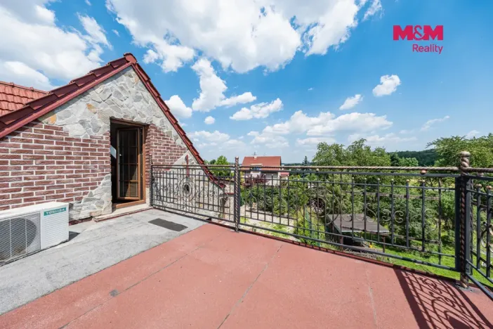 Prodej rodinného domu, Úvaly, Purkyňova, 234 m2