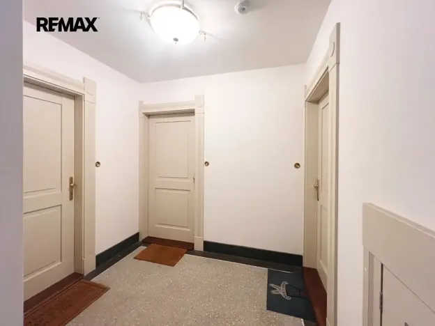 Pronájem bytu 1+kk, Praha - Košíře, Na Zámyšli, 32 m2