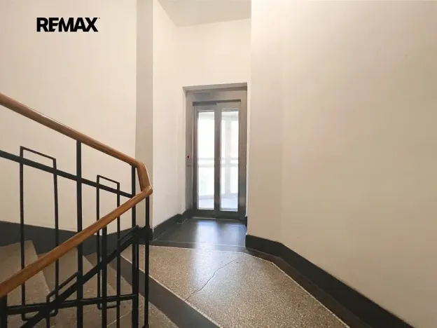 Pronájem bytu 1+kk, Praha - Košíře, Na Zámyšli, 32 m2
