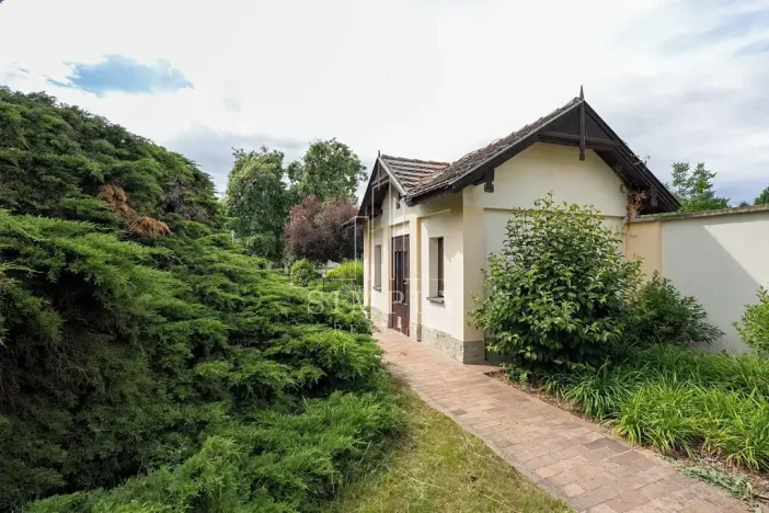 Prodej vily, Všestudy, 120 m2