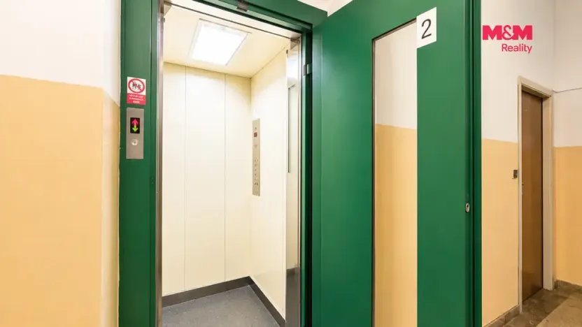 Prodej bytu 3+1, Praha - Vysočany, Podnádražní, 93 m2