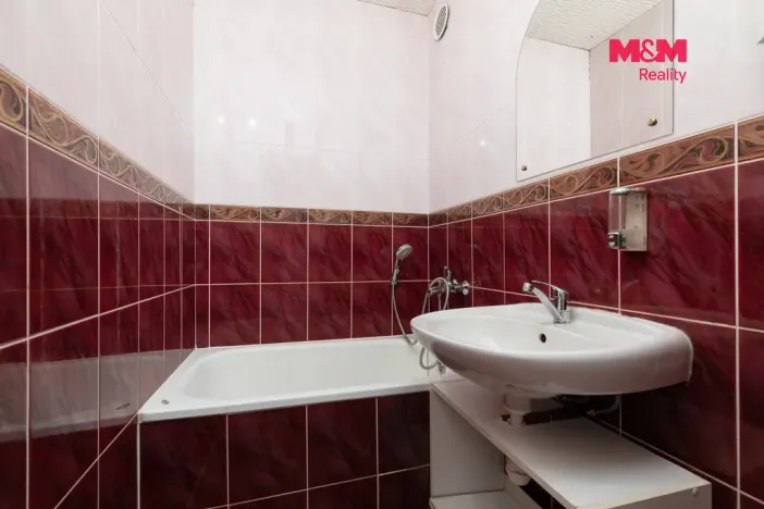 Prodej bytu 2+kk, Ostrava - Bělský Les, Bohumíra Četyny, 52 m2