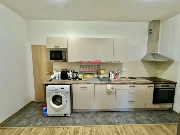 Pronájem bytu 1+1, Praha - Smíchov, Ke Koulce, 36 m2