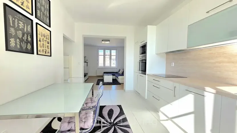 Pronájem bytu 2+kk, Brno, Šámalova, 65 m2