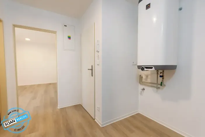Pronájem bytu 2+kk, Opava, 36 m2