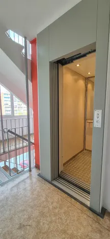 Prodej bytu 2+kk, Praha - Lhotka, Novodvorská, 41 m2