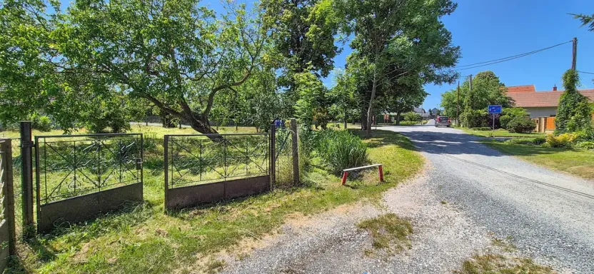 Prodej rodinného domu, Březová-Oleško, 298 m2