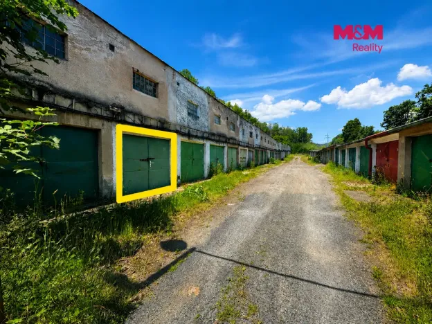 Pronájem garáže, Chomutov, 20 m2
