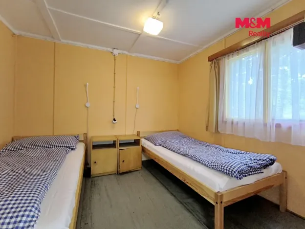 Prodej chaty, Pojbuky, 777 m2