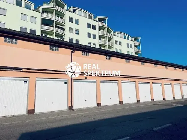 Prodej garáže, Blansko, Jasanová, 17 m2