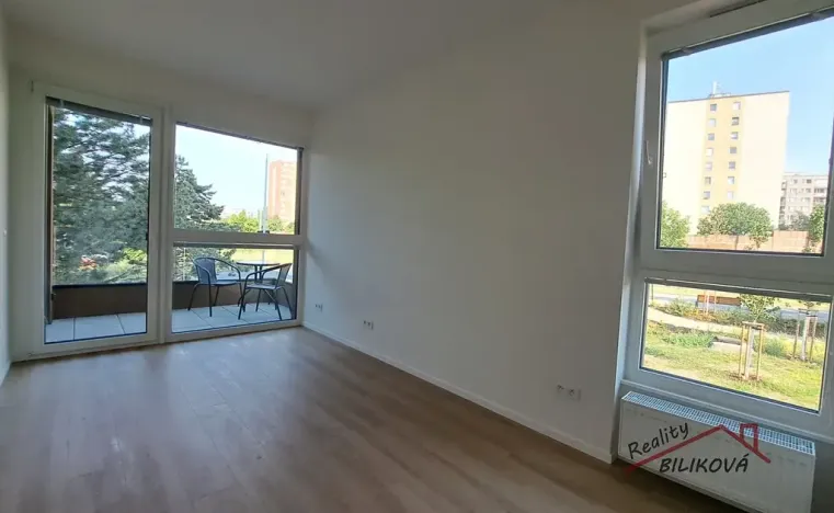 Pronájem bytu 2+kk, Praha - Černý Most, Arnošta Valenty, 47 m2