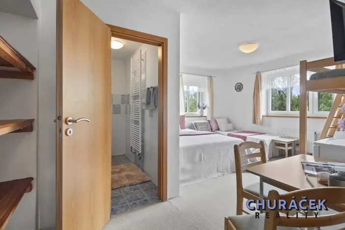 Prodej rodinného domu, Nová Pec, 280 m2