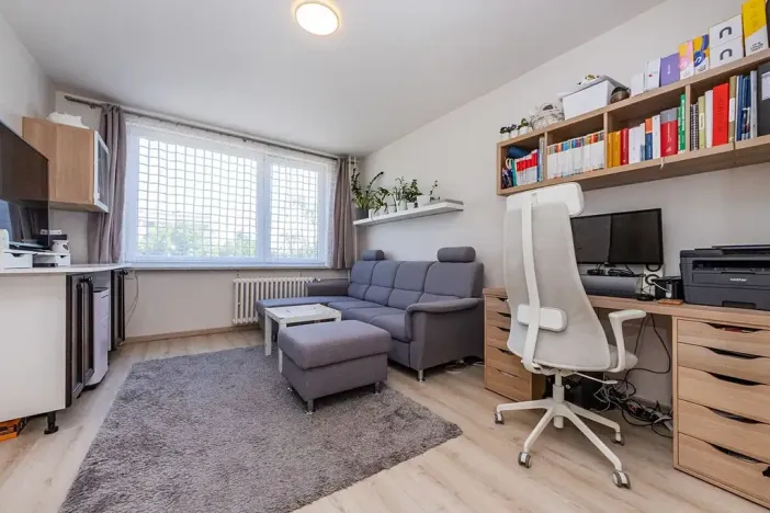 Prodej bytu 3+1, Praha - Modřany, Pertoldova, 65 m2