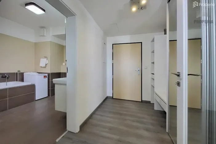 Pronájem bytu 2+kk, Brno, Pražákova, 55 m2