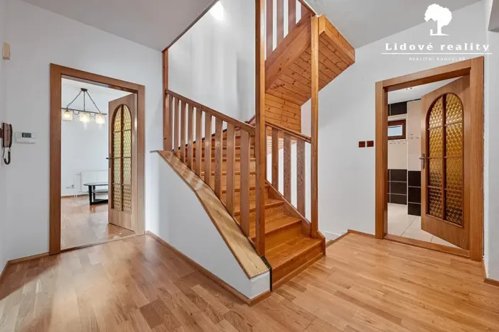 Prodej rodinného domu, Baška, 226 m2