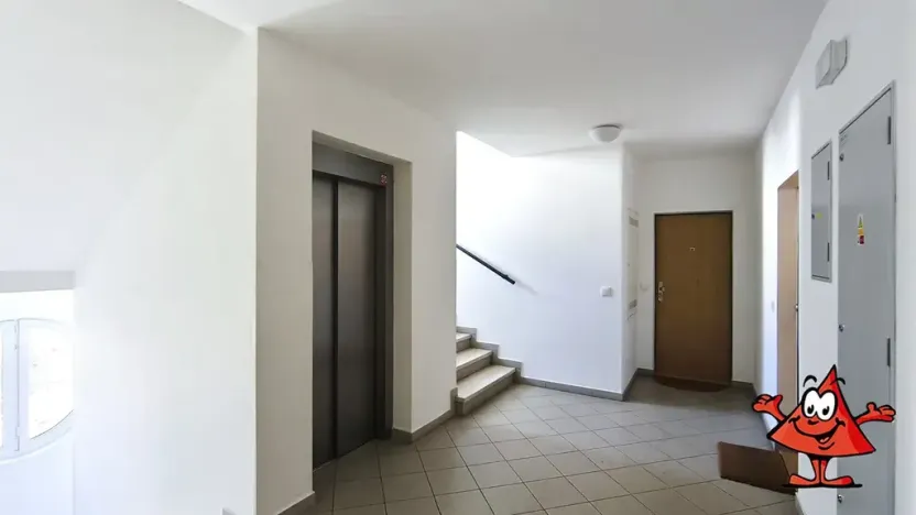 Pronájem bytu 3+kk, Praha - Libeň, Nad Okrouhlíkem, 92 m2