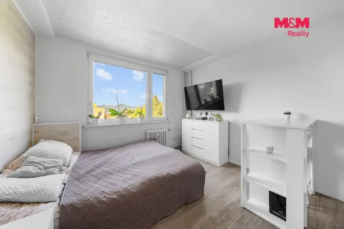Prodej bytu 1+kk, Děčín - Děčín II-Nové Město, Kamenická, 19 m2