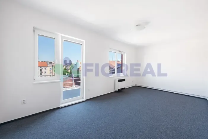 Pronájem bytu 1+1, Praha - Strašnice, Na hroudě, 31 m2