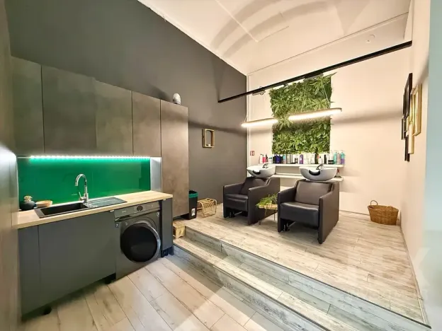 Prodej obchodního prostoru, Praha - Žižkov, Husitská, 89 m2