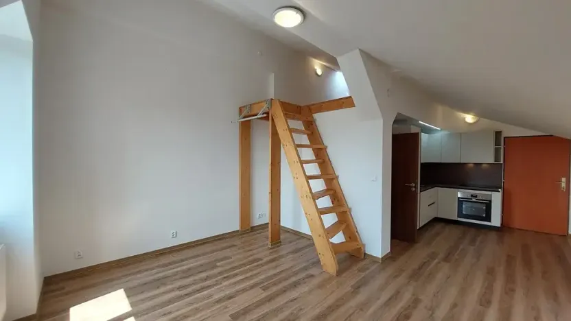 Pronájem bytu 2+kk, Olomouc, Masarykova třída, 57 m2