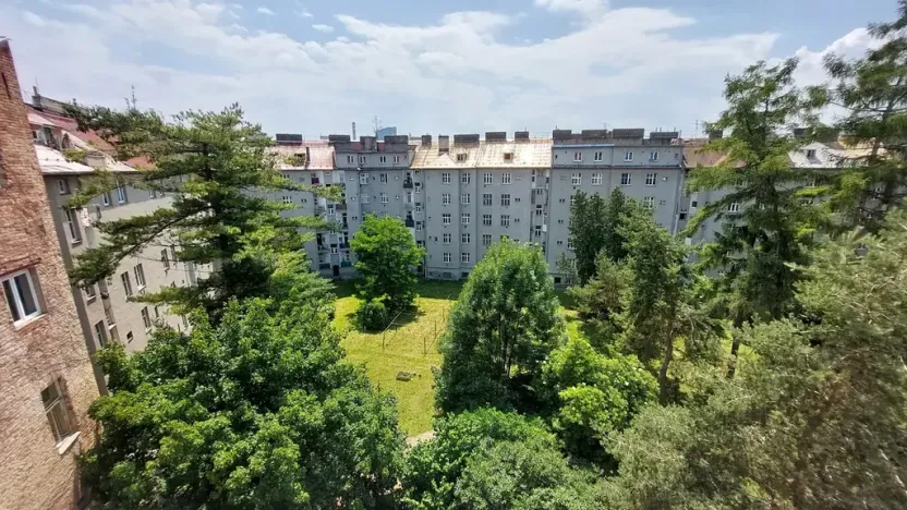 Pronájem bytu 2+kk, Olomouc, Masarykova třída, 57 m2