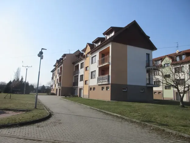 Prodej bytu 2+kk, Šaratice, Slunná, 53 m2