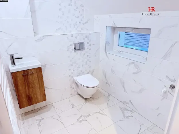 Pronájem bytu 4+1, Benešov, Hráského, 102 m2