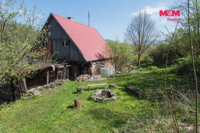 Prodej chalupy, Okounov, 200 m2