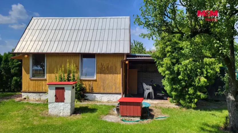 Pronájem chaty, Šternberk, 15 m2