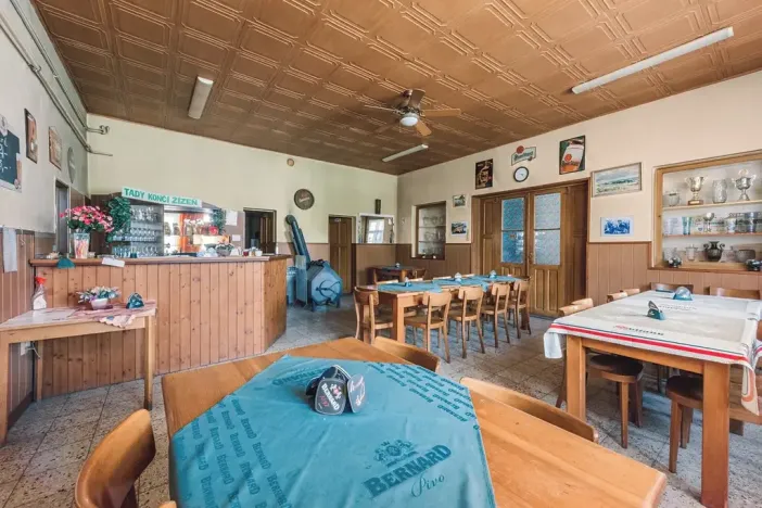 Prodej rodinného domu, Klamoš, 865 m2