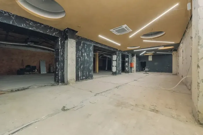 Pronájem obchodního prostoru, Pardubice, třída Míru, 390 m2