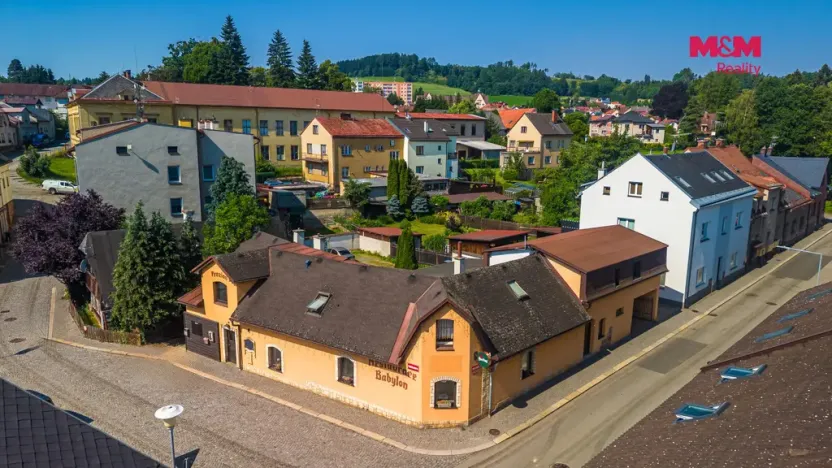 Prodej ubytování, Lomnice nad Popelkou, Poděbradova, 600 m2