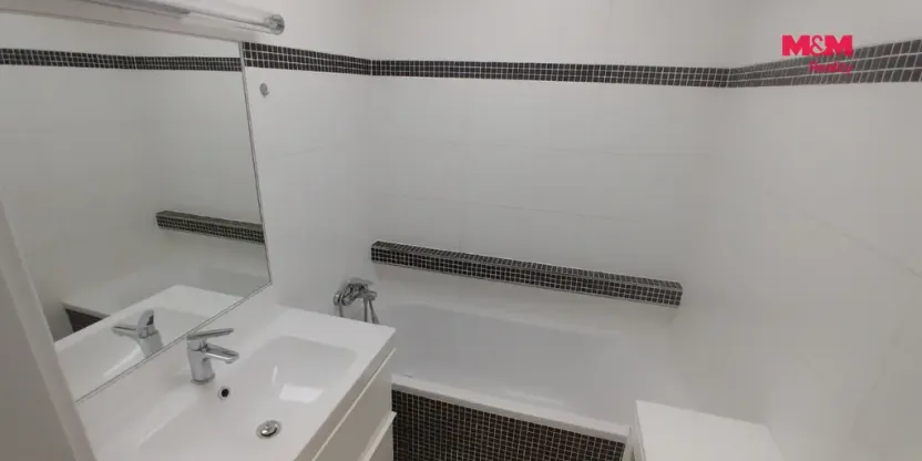 Pronájem bytu 3+1, Slaný, Vítězná, 68 m2