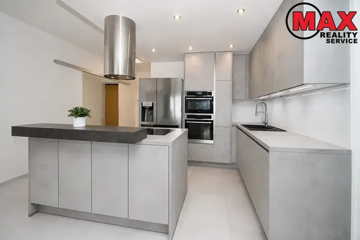 Prodej bytu 3+kk, Praha - Dolní Chabry, Poštova, 83 m2