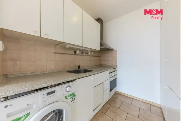 Prodej bytu 2+kk, Praha - Letňany, Malkovského, 43 m2