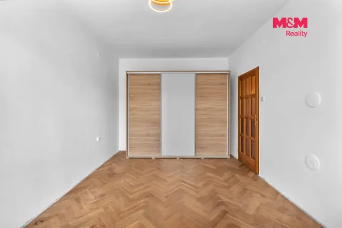 Prodej bytu 3+1, Dvůr Králové nad Labem, Karolíny Světlé, 74 m2