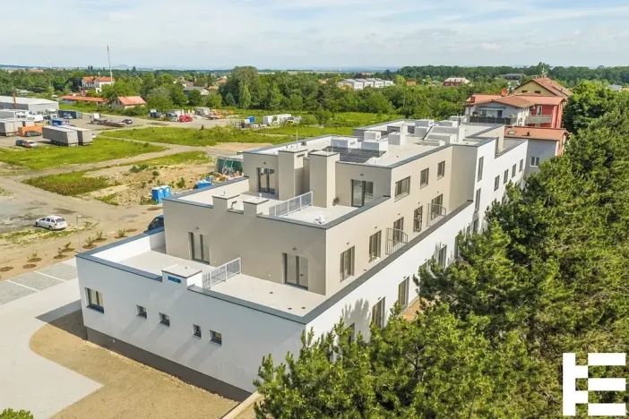 Prodej bytu 1+kk, Praha - Satalice, Za Novákovou zahradou, 32 m2