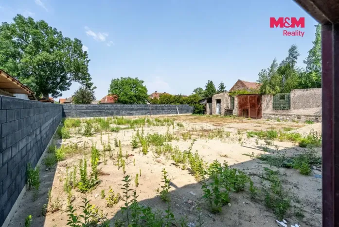 Prodej komerčního pozemku, Semice, 1554 m2